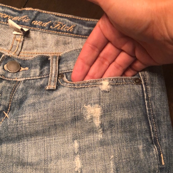 Shorts - Picture 3 of 4